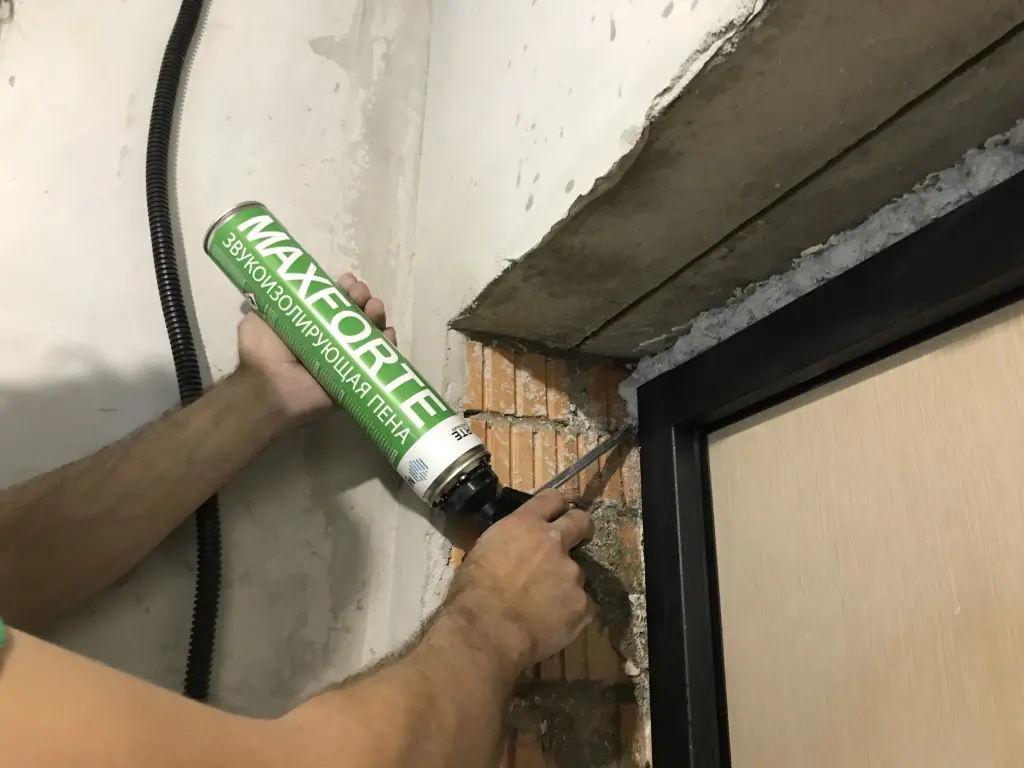 Монтажная пена penosil goldgun 65. Пена монтажная пеносил голд. Монтажная пена penosil goldgun 65. Как называется пена. Sila полиуретановый напыляемый утеплитель pro polynor, 850мл spply.