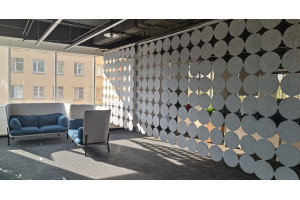 Раздвижная перегородка для зонирования